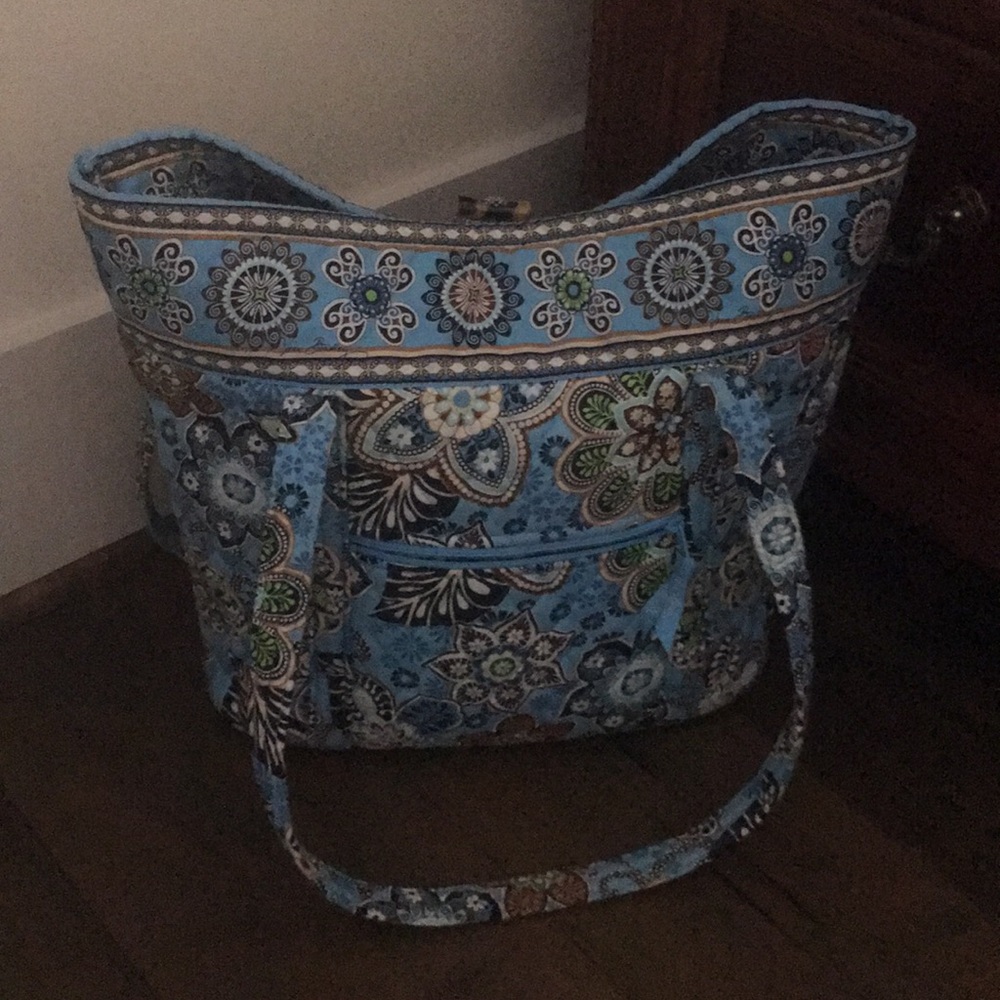 Vera Bradley Retired Pattern Tote + Makeup Bag